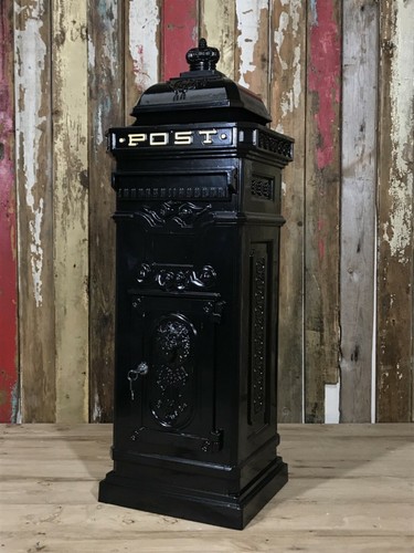 Black cast aluminium tall - cast,